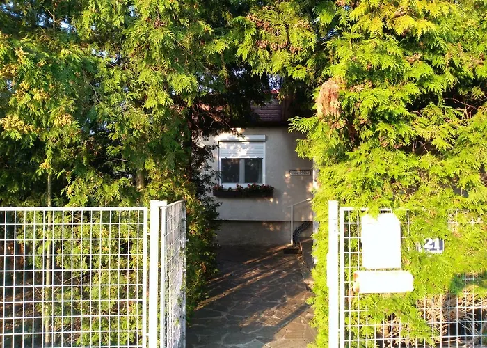 Haus Polly Apartamento Strasshof an der Nordbahn